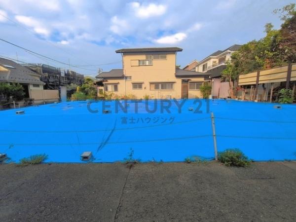 藤沢市松が丘3丁目　条件無売地NO1　全1区画