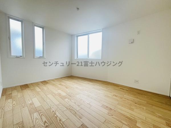 茅ヶ崎市東海岸北５丁目の新築一戸建