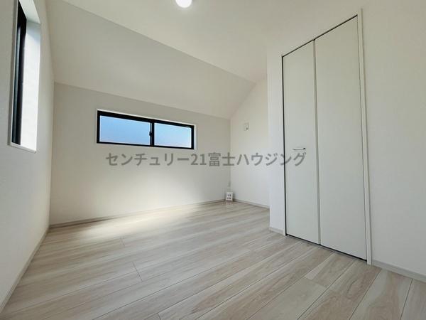 茅ヶ崎市松が丘3期　新築戸建1号棟　全2棟