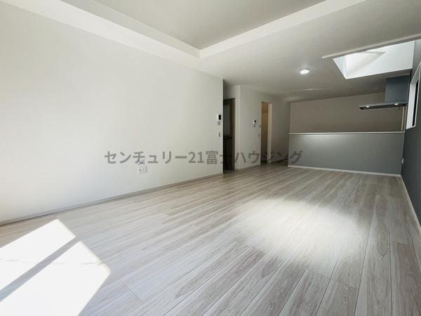 茅ヶ崎市松が丘3期　新築戸建1号棟　全2棟
