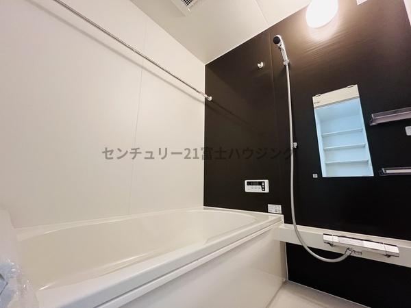 茅ヶ崎市松が丘3期　新築戸建2号棟　全2棟