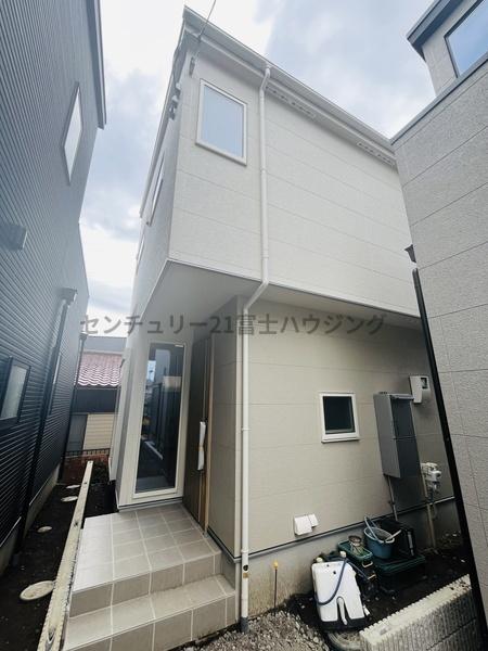茅ヶ崎市西久保の新築一戸建