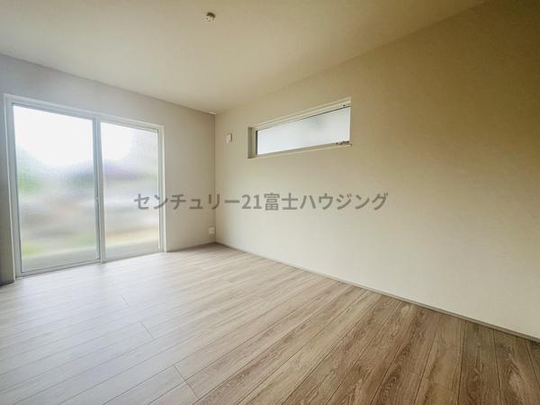 茅ヶ崎市西久保の新築一戸建