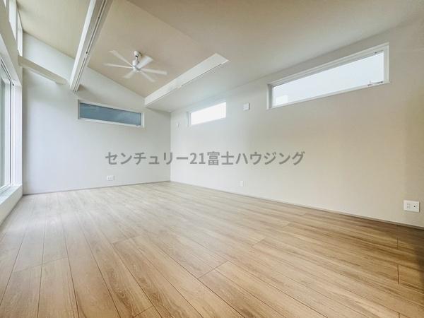 茅ヶ崎市西久保の新築一戸建