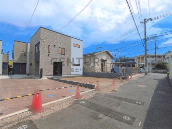 茅ヶ崎市下町屋2丁目Ⅱ　新築戸建4号棟　全5棟
