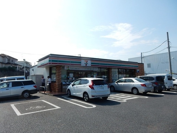 藤沢市葛原2331番　新築戸建A号棟　全2棟(セブンイレブン藤沢菖蒲沢店)
