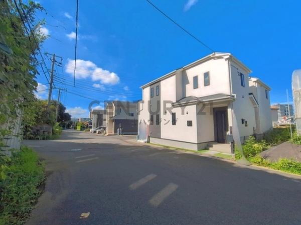 藤沢市葛原2331番　新築戸建B号棟　全2棟