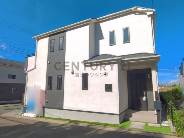 藤沢市葛原2331番 新築戸建B号棟 全2棟