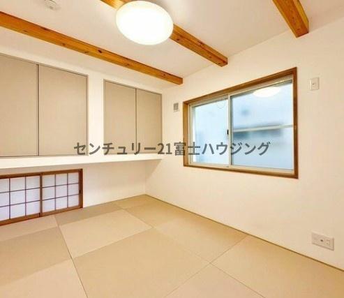 藤沢市片瀬２丁目の中古一戸建て