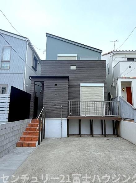 藤沢市片瀬２丁目の中古一戸建て