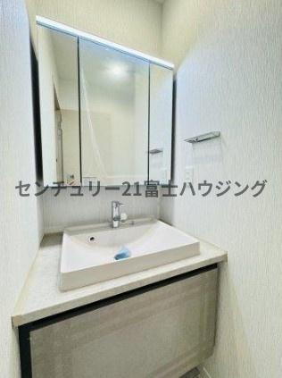 藤沢市片瀬２丁目の中古一戸建て