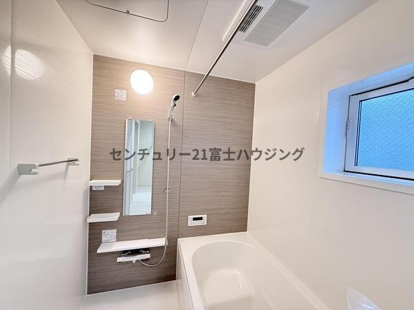茅ヶ崎市香川４丁目の新築一戸建