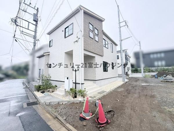 茅ヶ崎市香川４丁目の新築一戸建