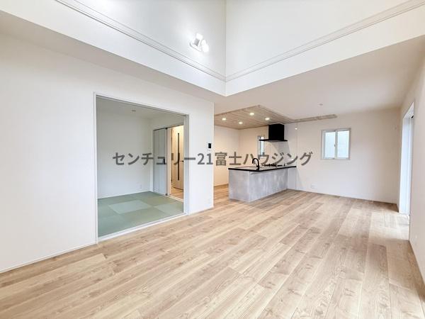 茅ヶ崎市香川４丁目の新築一戸建