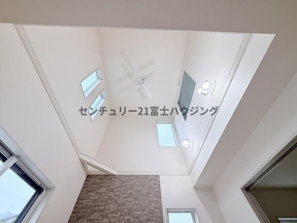 茅ヶ崎市香川４丁目の新築一戸建
