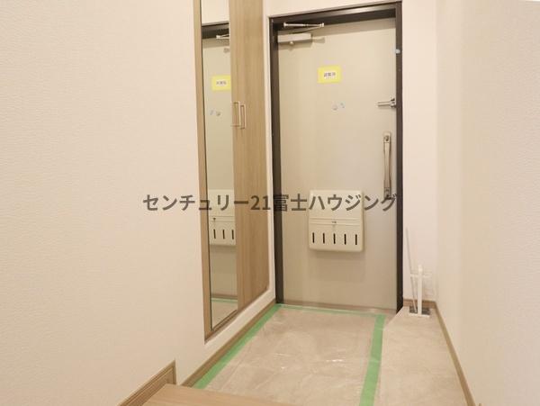 六会駅前高層住宅