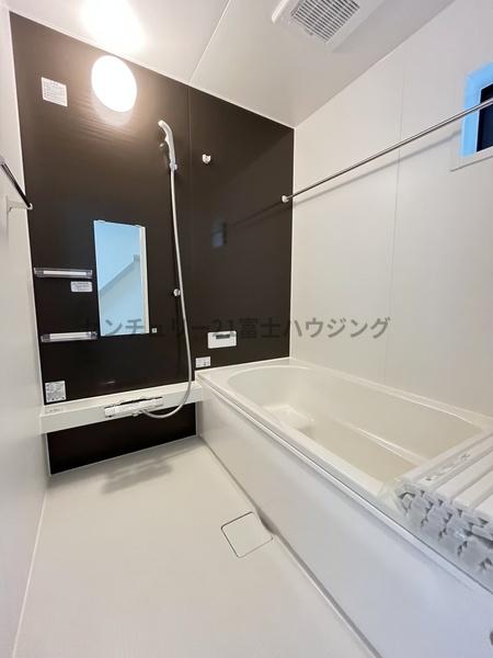 茅ヶ崎市高田3期　新築戸建4号棟　全4棟