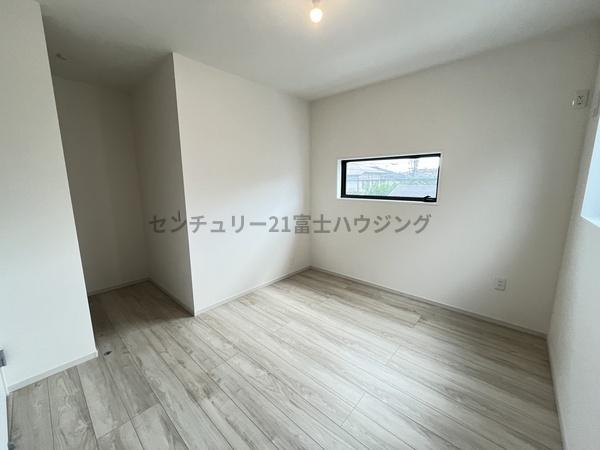 茅ヶ崎市高田3期　新築戸建4号棟　全4棟