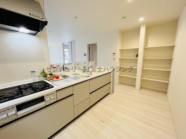 茅ヶ崎市高田4丁目　新築戸建2号棟　全2棟