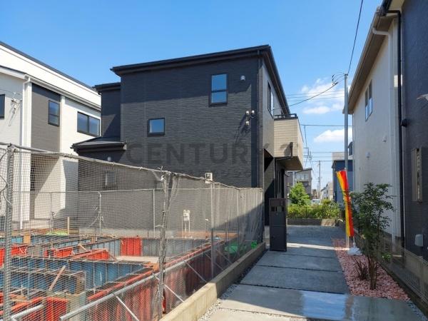 茅ヶ崎市菱沼1丁目2期　新築戸建2号棟　全2棟