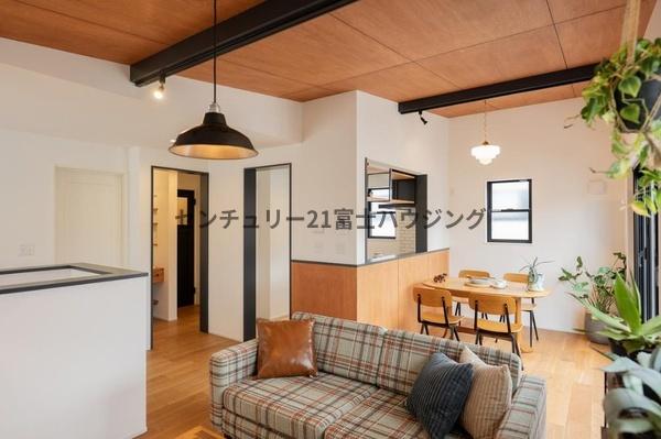 藤沢市羽鳥2丁目　新築戸建3号棟　全3棟