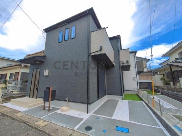 茅ヶ崎市室田5期　新築戸建1号棟　全2棟