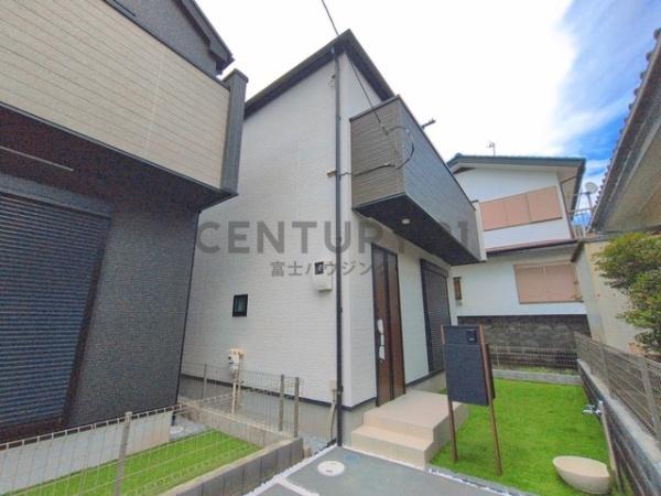 茅ヶ崎市室田5期　新築戸建2号棟　全2棟