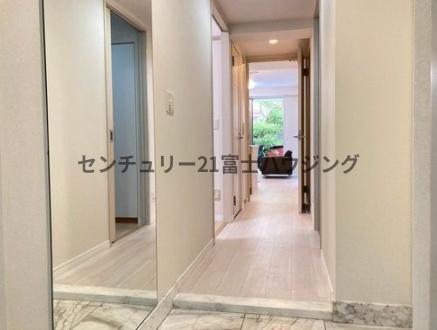 プラハ鎌倉材木座