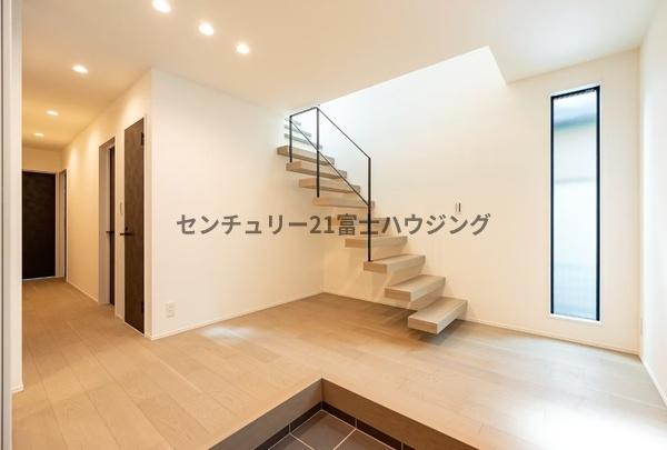 藤沢市鵠沼海岸3丁目　新築戸建　全1棟