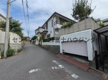 鎌倉市津　条件無売地　全1区画