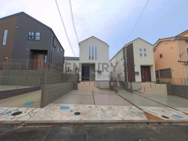 藤沢市藤沢5丁目　新築戸建2号棟　全3棟