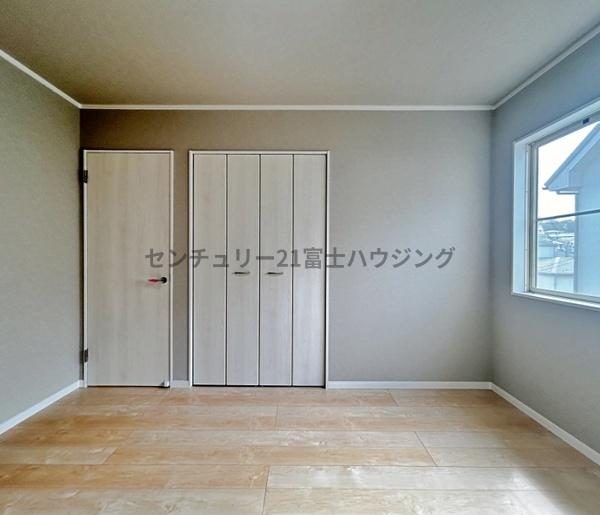 藤沢市本藤沢２丁目の中古一戸建て