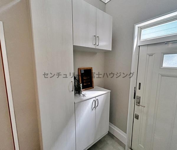 藤沢市本藤沢２丁目の中古一戸建て