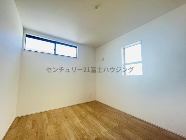 茅ヶ崎市ひばりが丘の新築一戸建