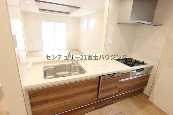 茅ヶ崎市高田2丁目　新築戸建1号棟　全1棟