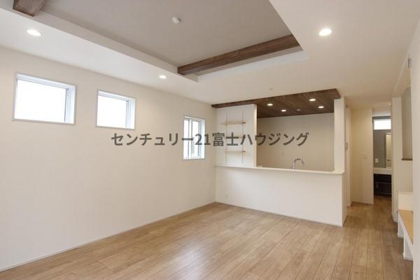茅ヶ崎市高田2丁目　新築戸建1号棟　全1棟