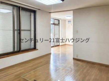 茅ヶ崎市松が丘２丁目の中古一戸建て
