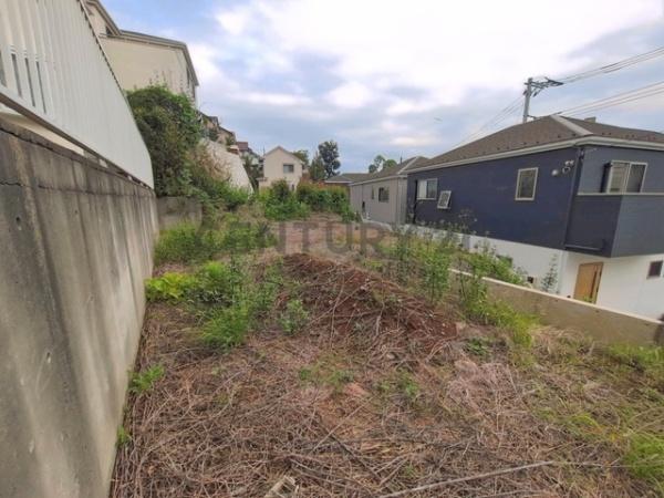 藤沢市善行坂２丁目の土地