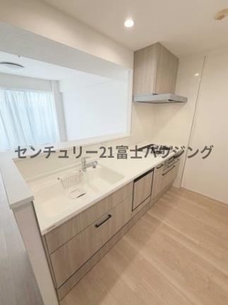 ビッグヴァングランヴァーグ茅ヶ崎