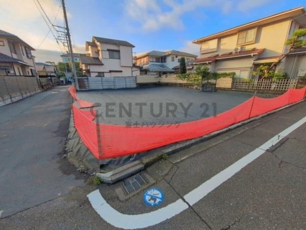 藤沢市鵠沼松が岡４丁目の土地