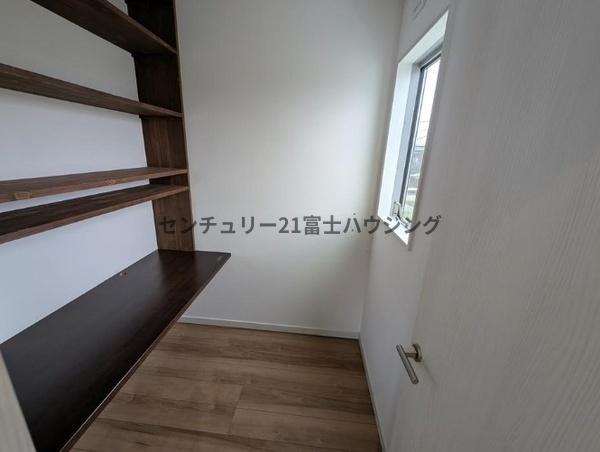 茅ヶ崎市白浜町の中古一戸建て