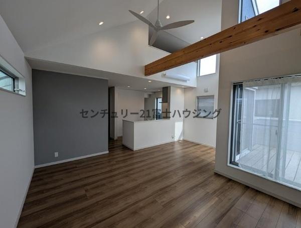 茅ヶ崎市白浜町の中古一戸建て