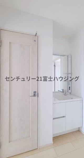 藤沢市本鵠沼1丁目　新築戸建A号棟　全2棟