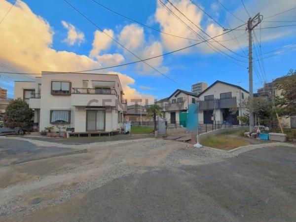 藤沢市本鵠沼1丁目　新築戸建B号棟　全2棟