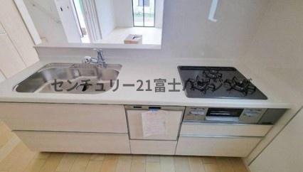 藤沢市本鵠沼1丁目　新築戸建B号棟　全2棟