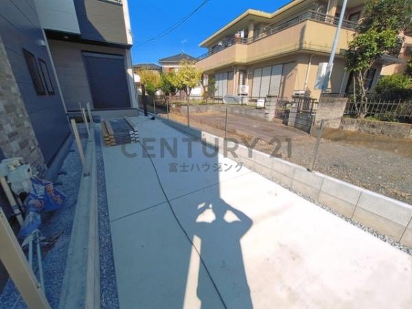 藤沢市善行坂2期　新築戸建1号棟　全3棟