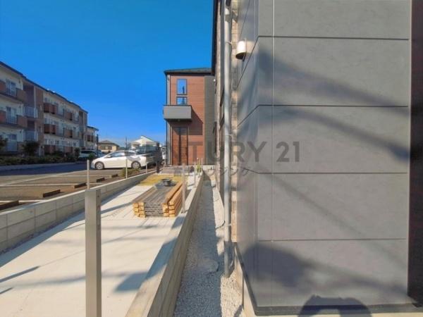 藤沢市善行坂2期　新築戸建2号棟　全3棟