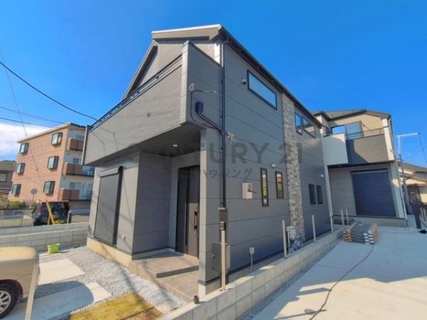 藤沢市善行坂2期　新築戸建2号棟　全3棟