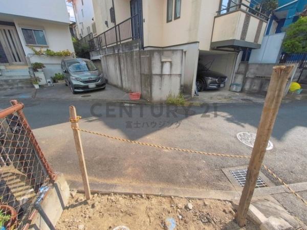 藤沢市高倉の土地