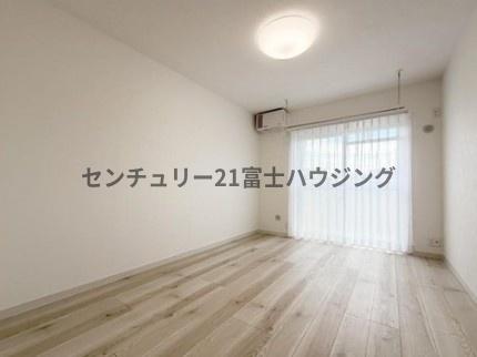 湘南ライフタウン羽根沢第二住宅17号棟